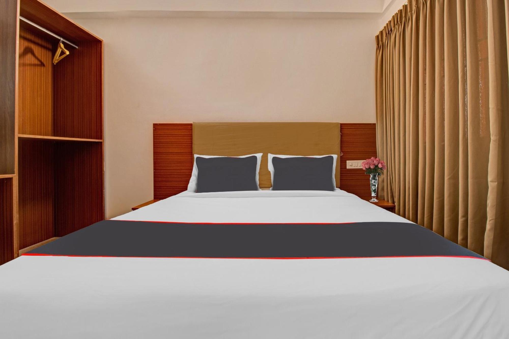 Super Collection O Petals Otium Business Hotel Bengaluru Kültér fotó