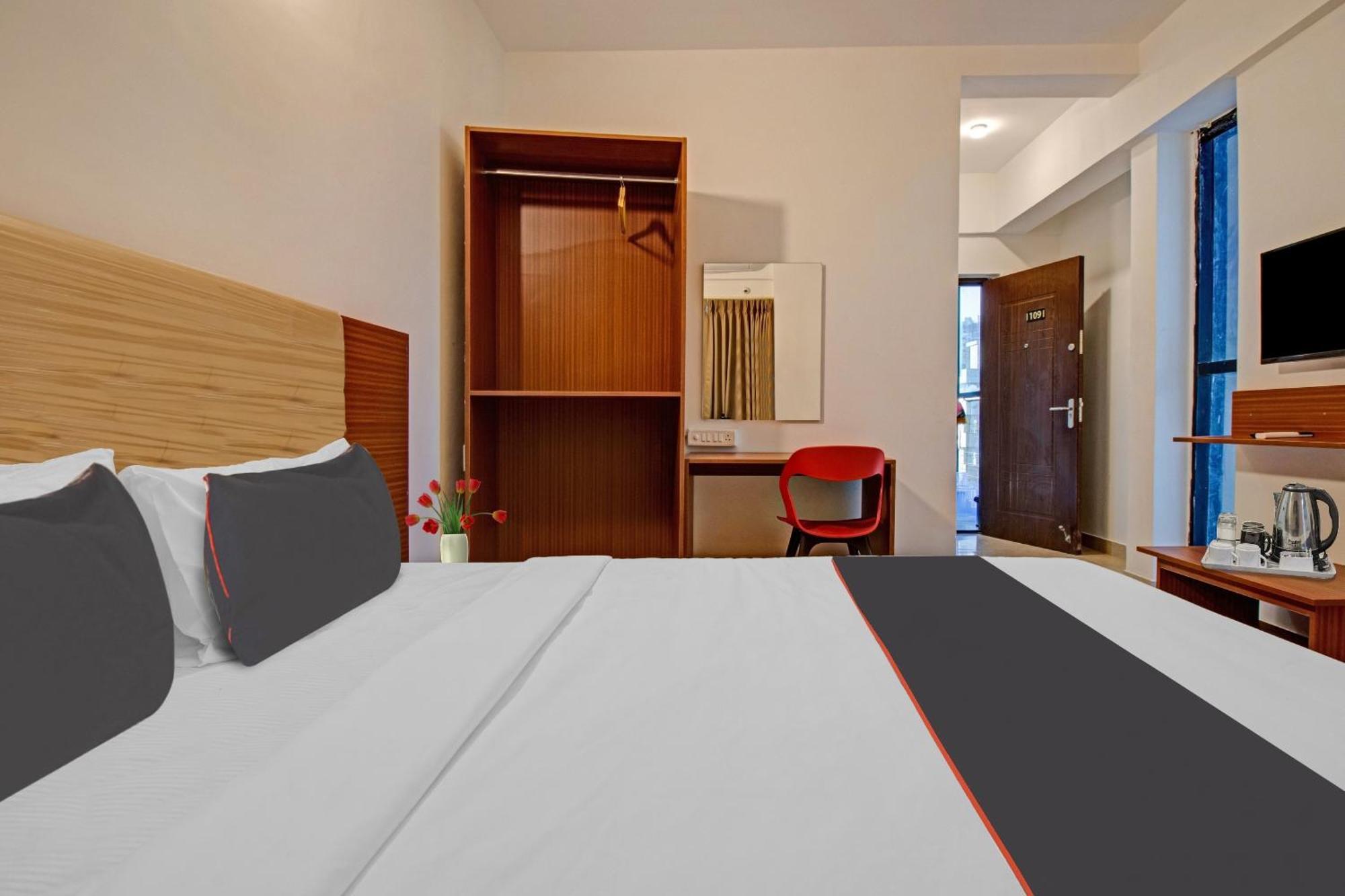Super Collection O Petals Otium Business Hotel Bengaluru Kültér fotó